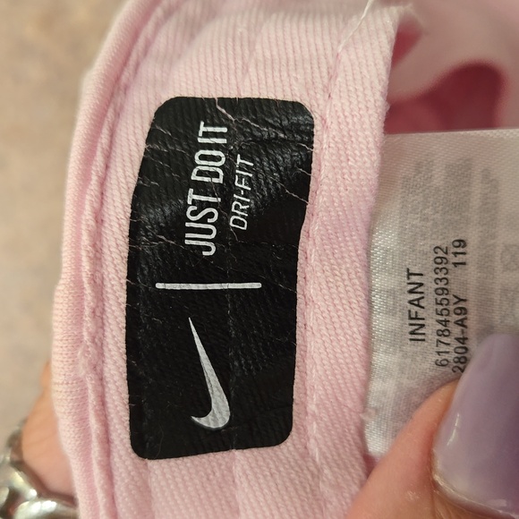 NIKE Dri-Fit Pale Pink Adjustable Swoosh Hat - Picture 7 of 8